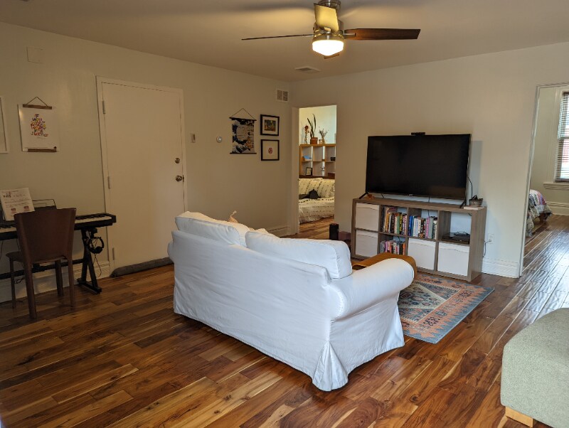 Building Photo - 5504 Hays St