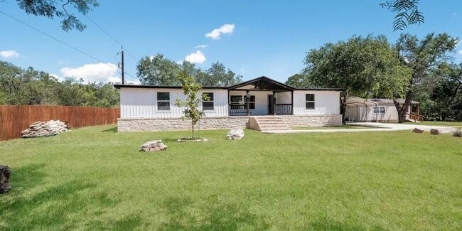 Primary Photo - 18026 Edward Path