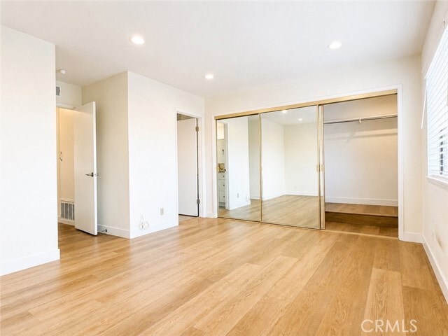 Building Photo - 27943 Ridgebrook Ct