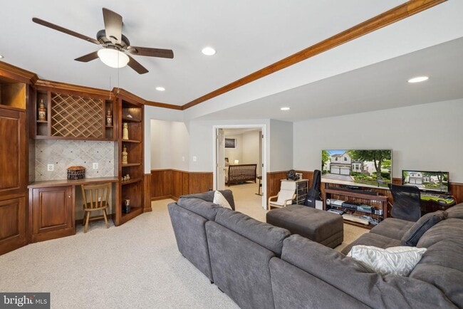 Building Photo - 4843 Montega Dr