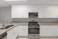 Building Photo - 259 Heathersett Dr SW