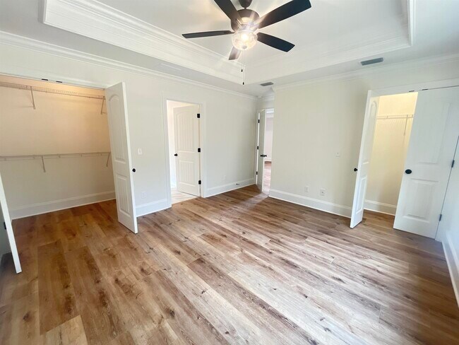 Building Photo - 31 Klickitat Dr