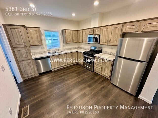 Building Photo - 5381 3rd St