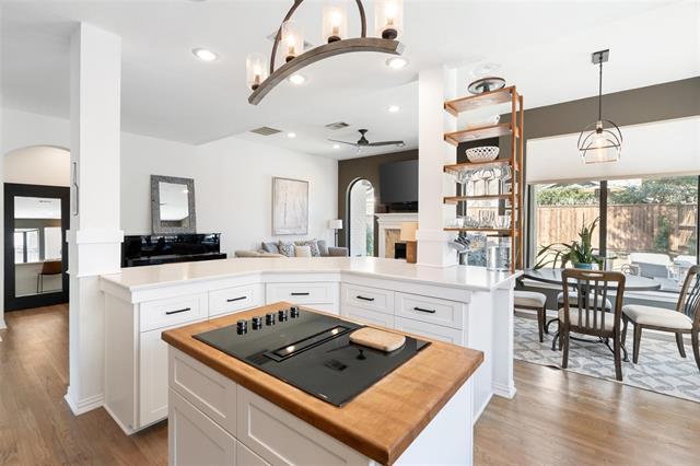 Building Photo - 4011 Azure Ln