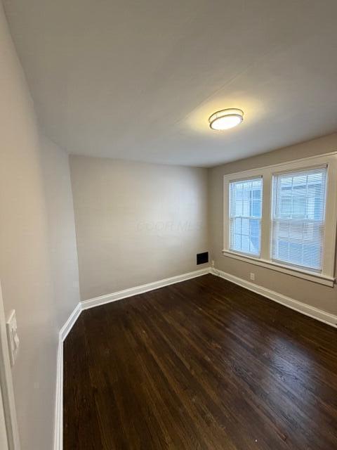 Building Photo - 99-101-101 Tibet Rd