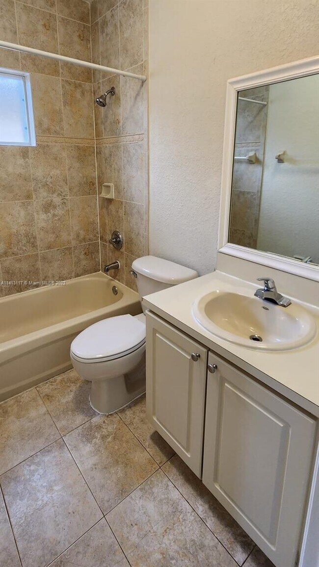 Building Photo - 13551 SW 260th Ln