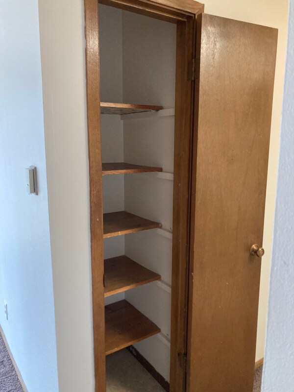 Building Photo - 10628 W Bobolink Ave