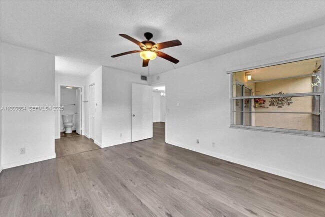 Building Photo - 12501 SW 14th St