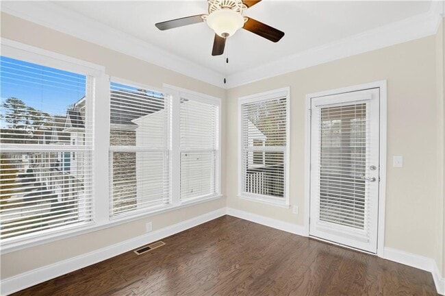 Building Photo - 1940 Discovery Park Ln