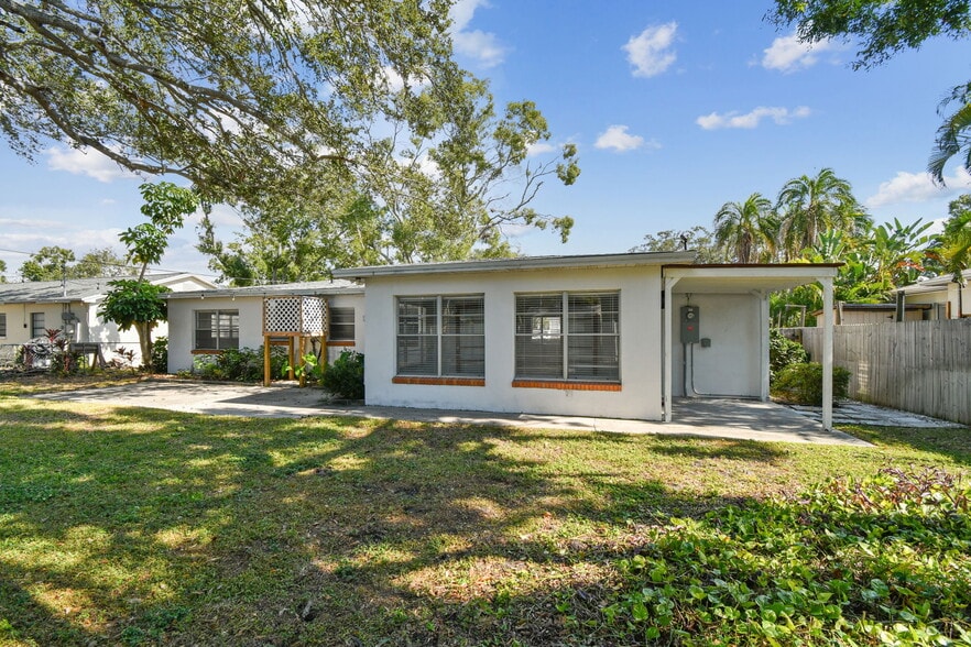 Backyard - Pad & Covered Area - 3623 S Lightner Dr