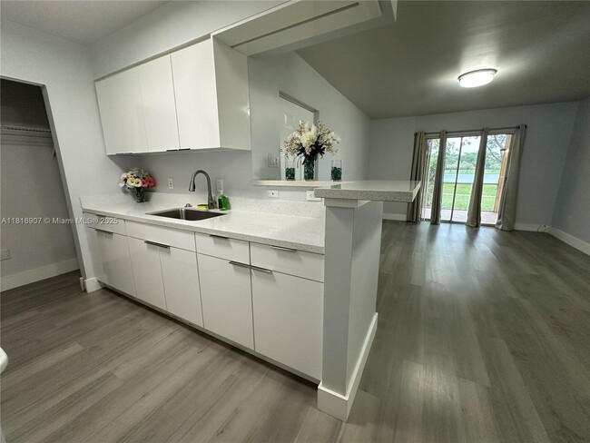 Building Photo - 15330 SW 106th Terrace