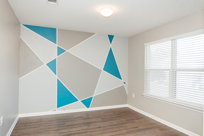 Building Photo - 4624 Plover Dr