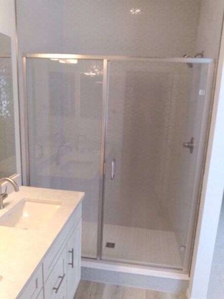 Building Photo - 4980 Construct Pt