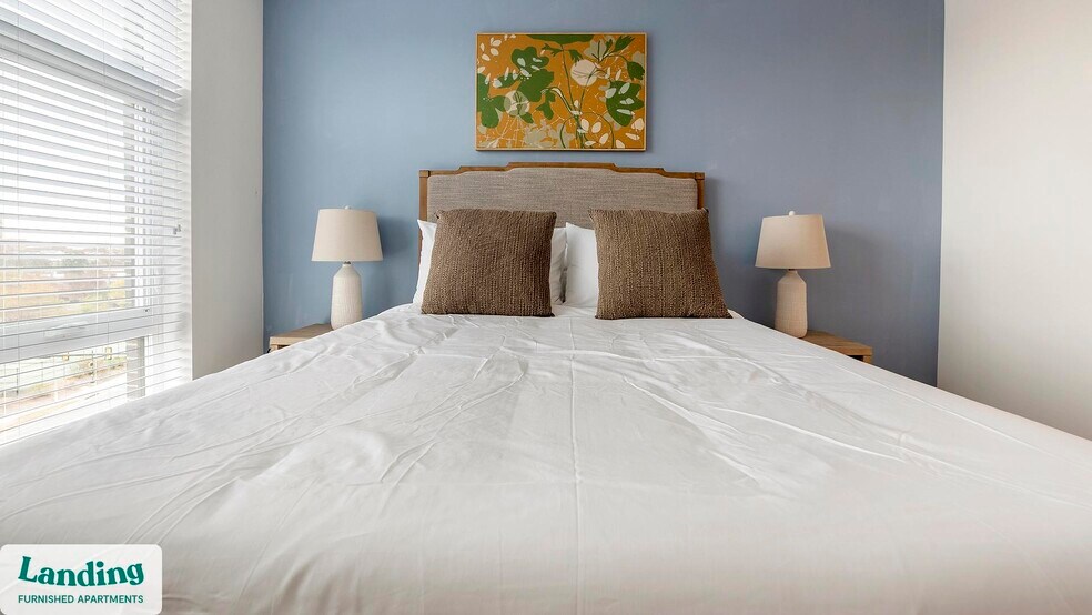 Building Photo - 1215 N Fayette St