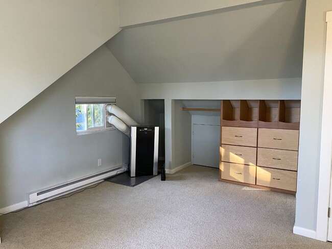 Building Photo - Darling Cottage in White Salmon