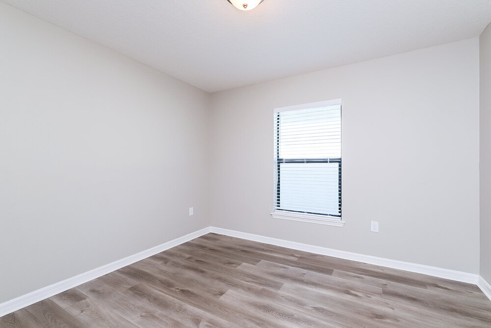 Building Photo - 11849 Valhalla Woods Dr