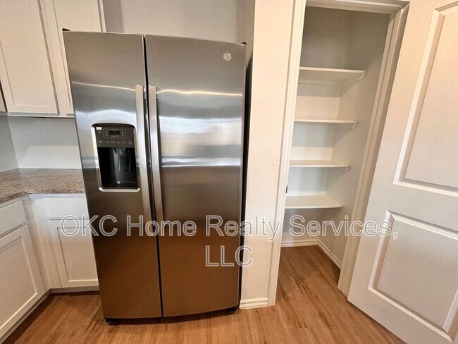 Building Photo - 3307 NW 148th St