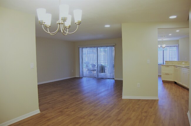 Building Photo - 2528 Tradewinds Trail