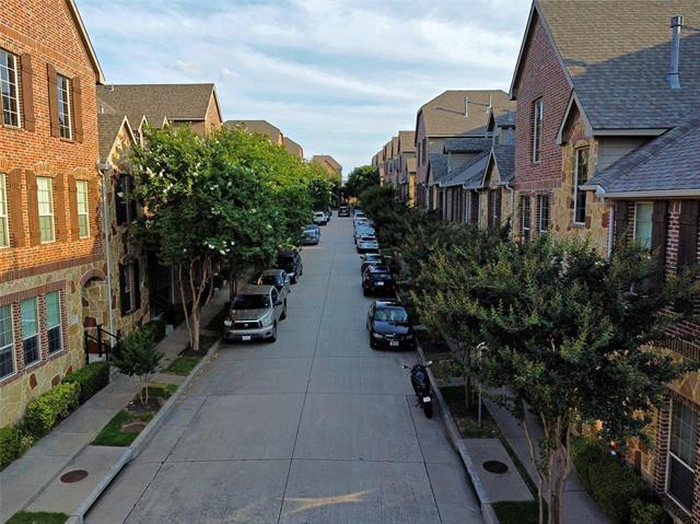 Building Photo - 4252 Riverview Dr