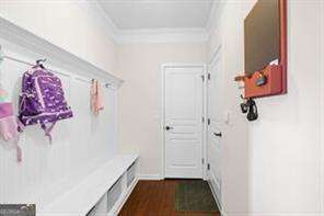Building Photo - 496 Spring View Dr