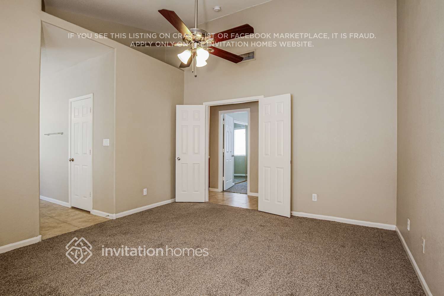 Building Photo - 257 W Amoroso Dr