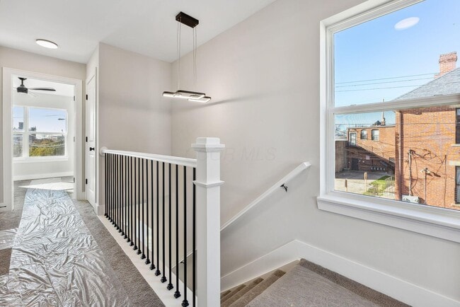 Building Photo - 283 N 18th St
