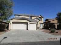 Building Photo - Gorgeous Large 4 Bed 2.5 Bath Home with lo...