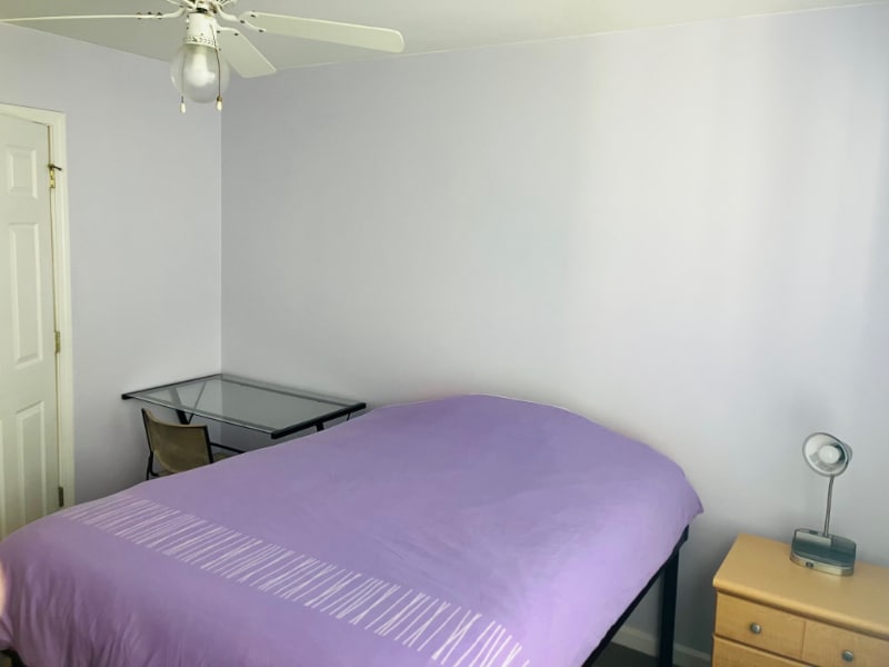 Building Photo - 118 University Village Dr