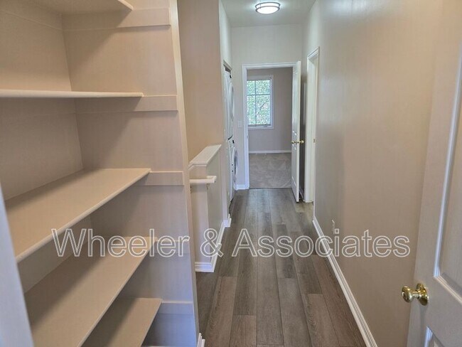 Building Photo - 129 25th St