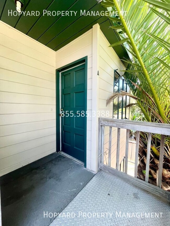 Building Photo - Centrally Located 2 Bedroom In Berkeley