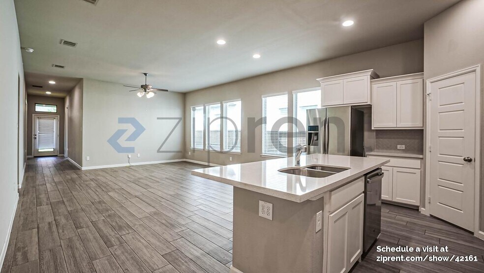 Building Photo - 2412 Bathwick Ln