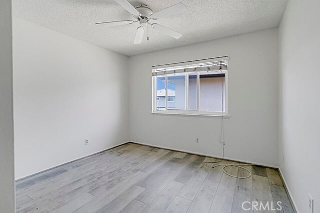 Building Photo - 16685 Viewpoint Ln