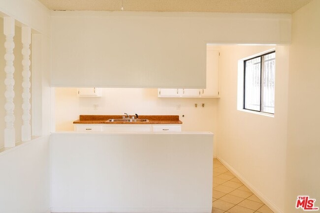 Building Photo - 15131 Polk St