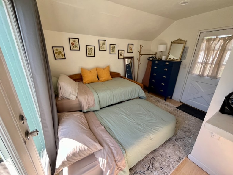 Building Photo - 1877 Virginia Ave