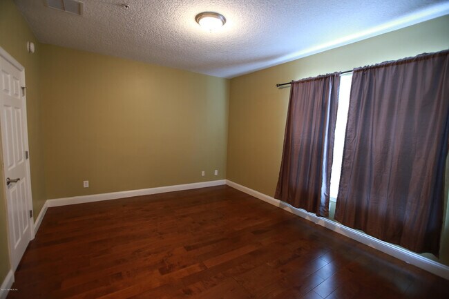 Building Photo - 4442 Rock Creek Cir