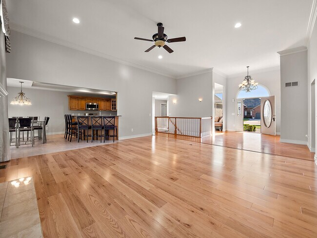 Building Photo - 50247 Cheltenham Dr