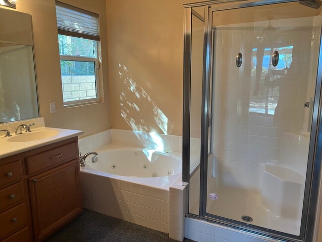 Building Photo - 82755 Scenic Dr