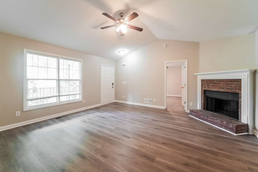 Building Photo - 8889 Timmons Cir