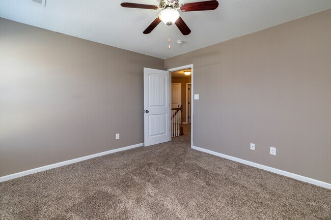 Building Photo - 2715 Honey Hill Rd