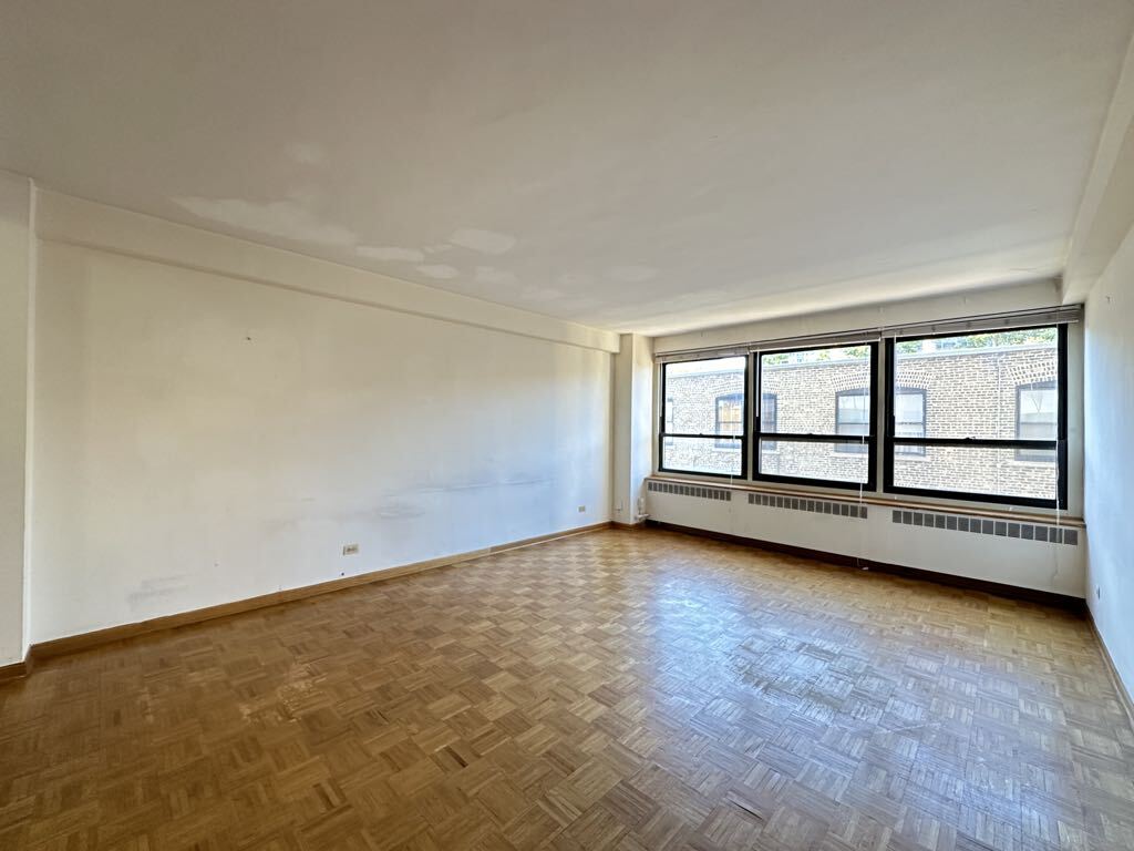 Building Photo - 4180 N Marine Dr