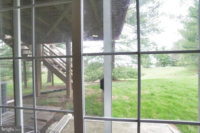 Building Photo - 2041 Greenes Way Cir