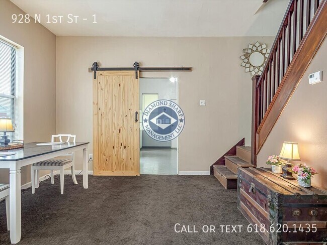 Building Photo - 928 N 1st St