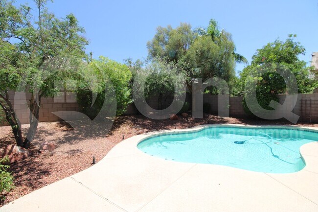 Building Photo - 4604 E Prickly Pear Trail