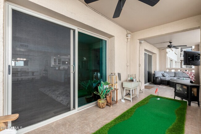 Building Photo - 7970 E Camelback Rd