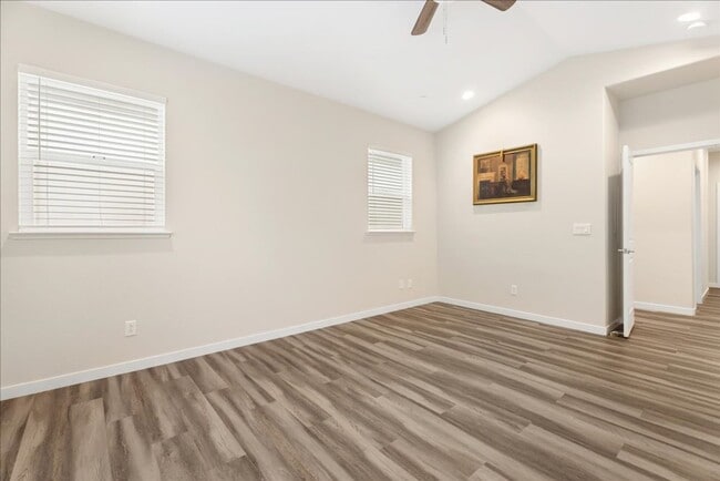 Building Photo - 6200 Fowler Ave