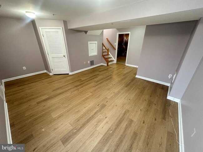 Building Photo - 12705 Town Center Way