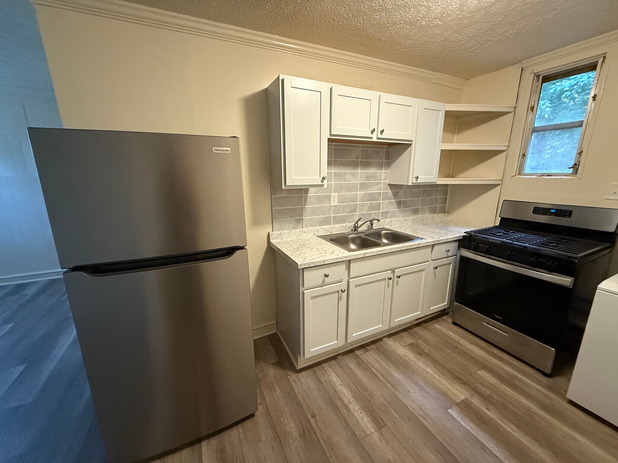 Building Photo - 1 Jefferson Pl