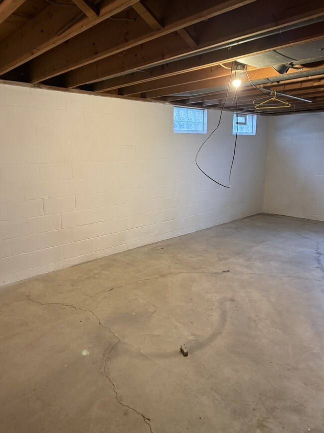 Building Photo - 8052 Sigle Ln