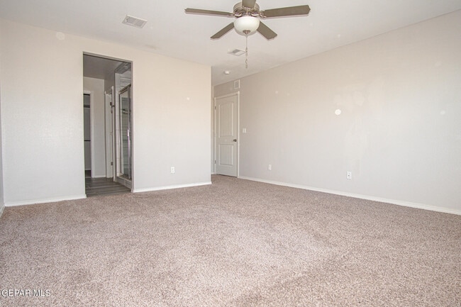 Building Photo - 14740 Charles Foster Ave