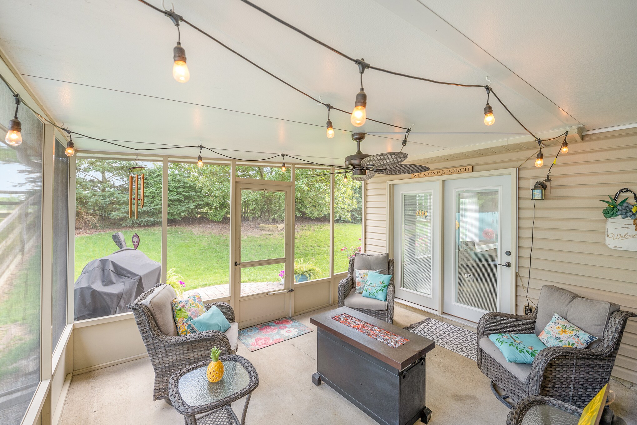 Building Photo - 451 Indian Lake Dr